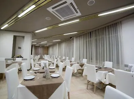 Hotel Ambra Cattolica