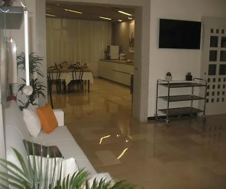 Hotel Ambra 3*