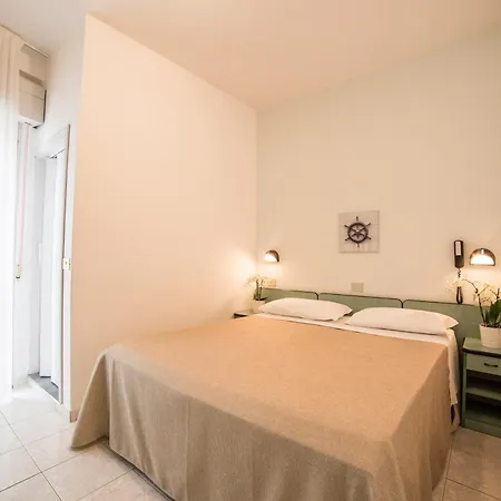 Ambra Hotel 3*