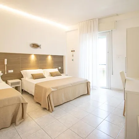Ambra Hotel 3*