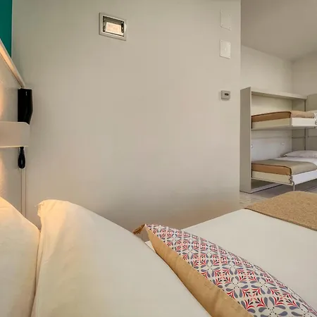 Ambra Отель Каттолика