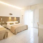 Ambra Hotel 3*