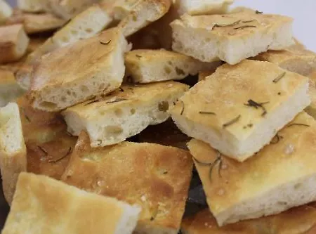 Ambra מלון