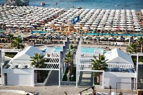 Hotell Ambra