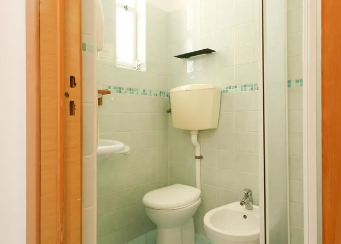 Hotell Ambra 3*