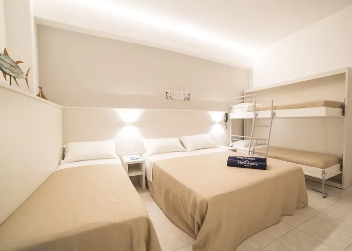 Hotell Ambra 3*